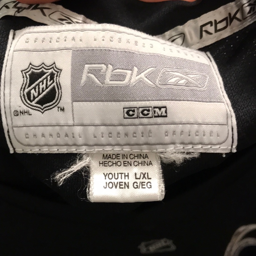 Youth L/XL Rbk Penguins Jersey - Picture 3 of 3